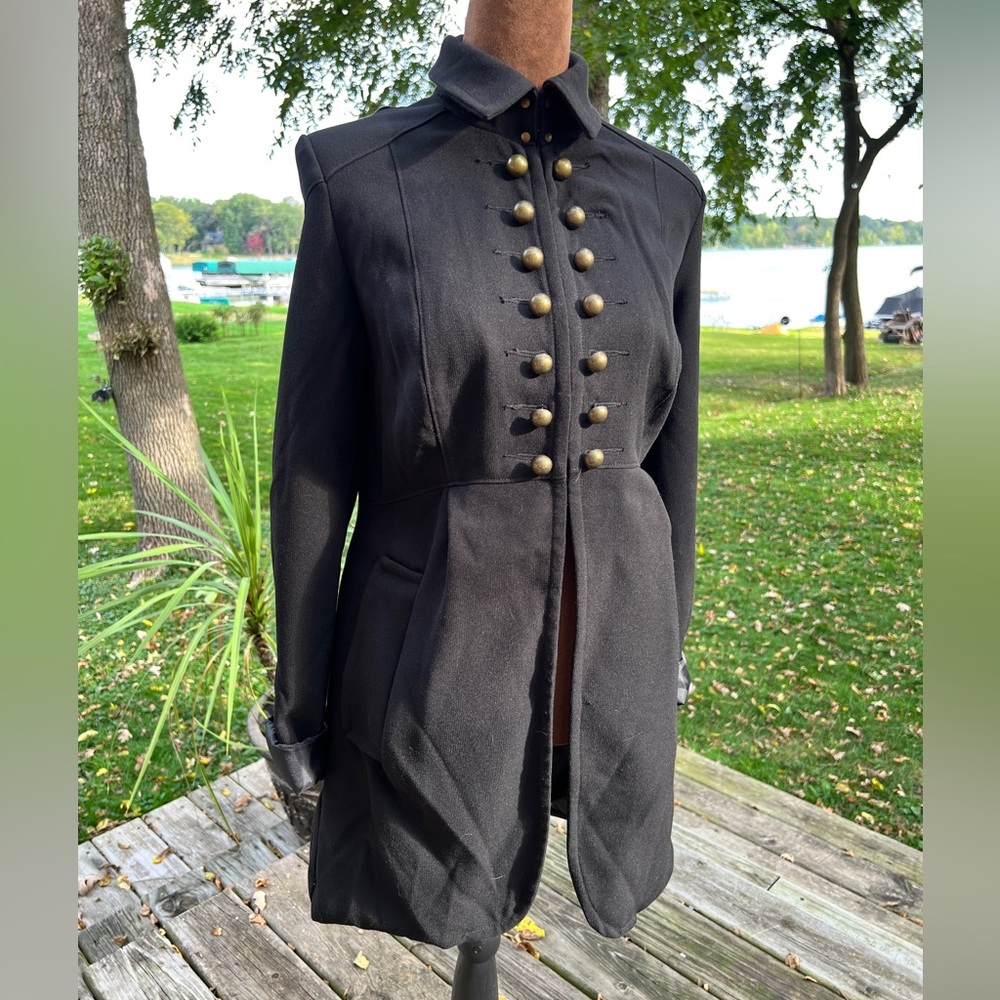 Black Military Style Blazer 🎖️🪖 Size M